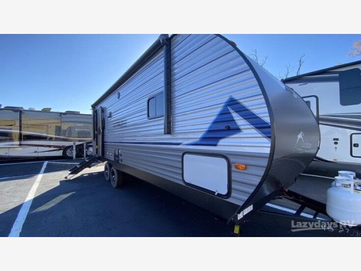 Thumbnail Photo undefined for New 2023 Coachmen Catalina 231MKS